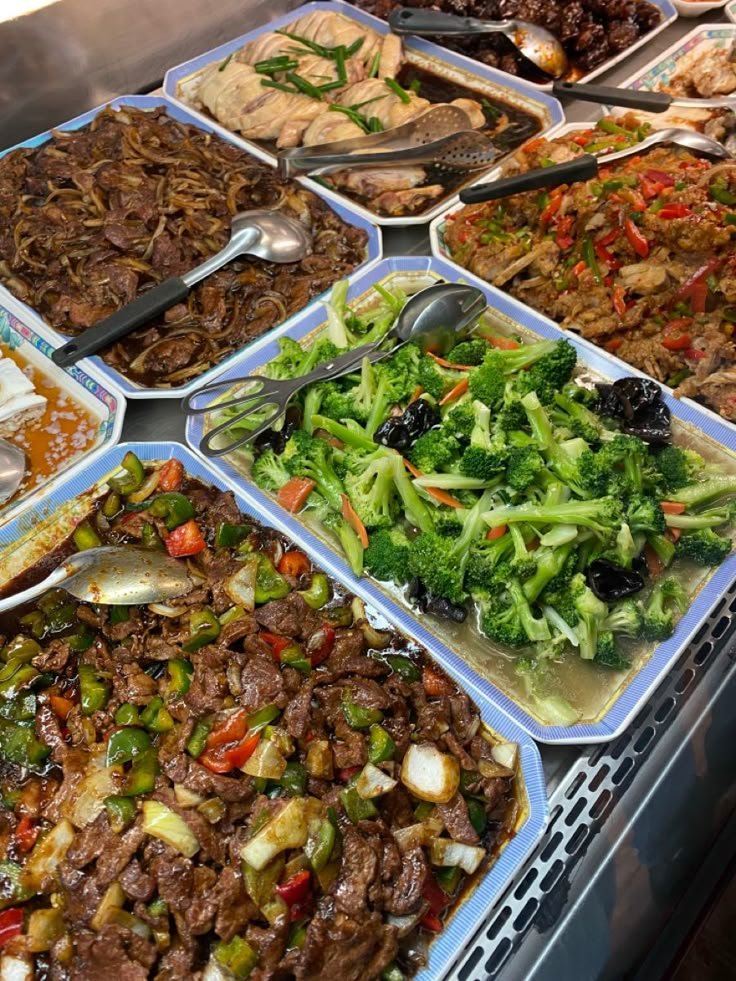 Prasmanan Lauk Lengkap